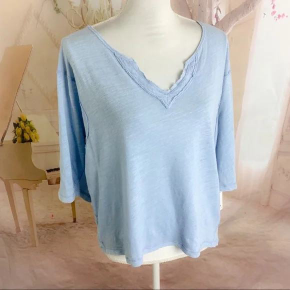 NEW Free People Clouds Sky Linen Tee in Soft blue - Picture 5 of 11